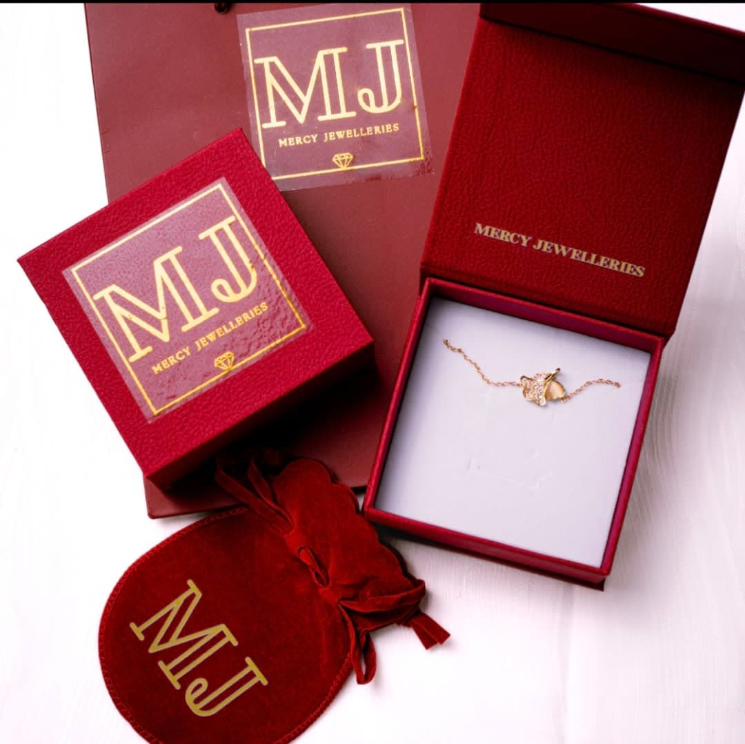 Coffret bijoux  — bijou principal